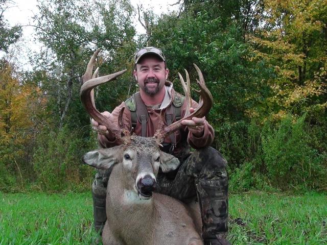 160+Class+Whitetail+Deer ... Whitetail Deer Hunting Outfitters, Deer Hunting Guides, Whitetail Deer
