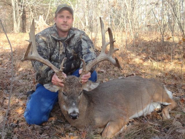 160+Class+Whitetail+Deer 160 Class Whitetail Deer http://applecreekranch.com/photos/photo ...